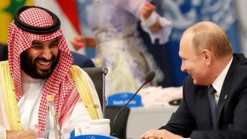 沙特正式表态了!你没听错,全球最大的石油出口国之一,沙特阿拉伯,竟然决定放弃每桶原油价格100美元的目标,准备增产