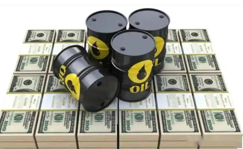 沙特正式表态了!你没听错,全球最大的石油出口国之一,沙特阿拉伯,竟然决定放弃每桶原油价格100美元的目标,准备增产